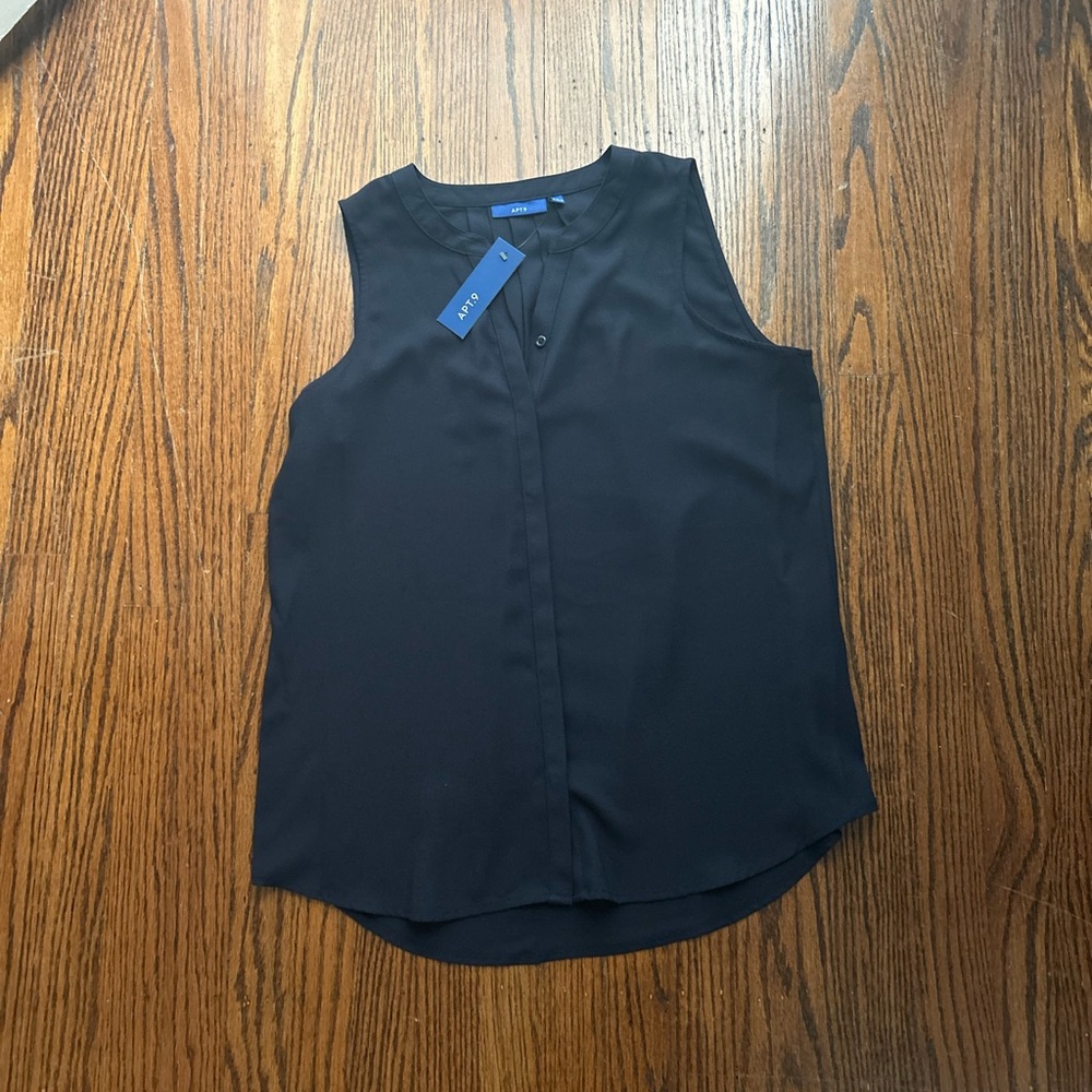 Women's Apt. 9® Pintuck Sleeveless Blouse NWT